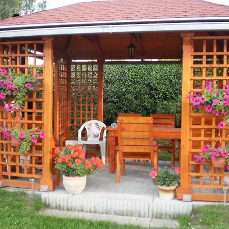 Apartman Orlik Nad Vltavou Esterno foto