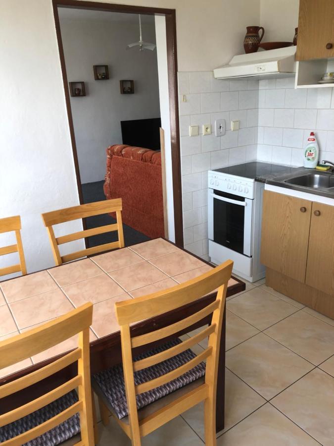 Apartman Orlik Nad Vltavou Esterno foto
